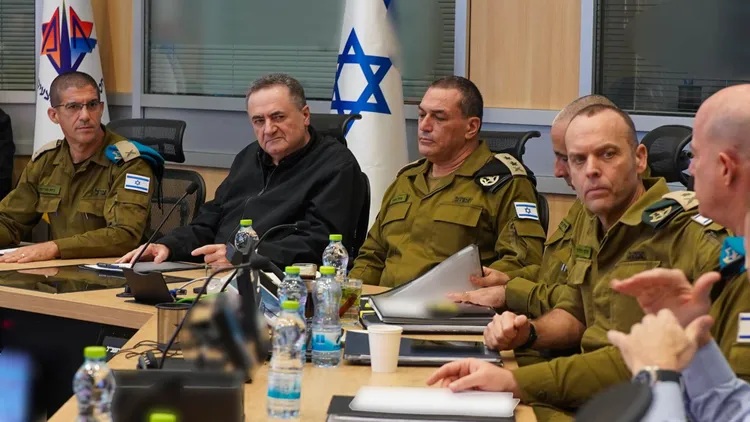 Israeli DM Declares Start of Ground Operation in Lebanon, Singles Out “Shiite Residents”